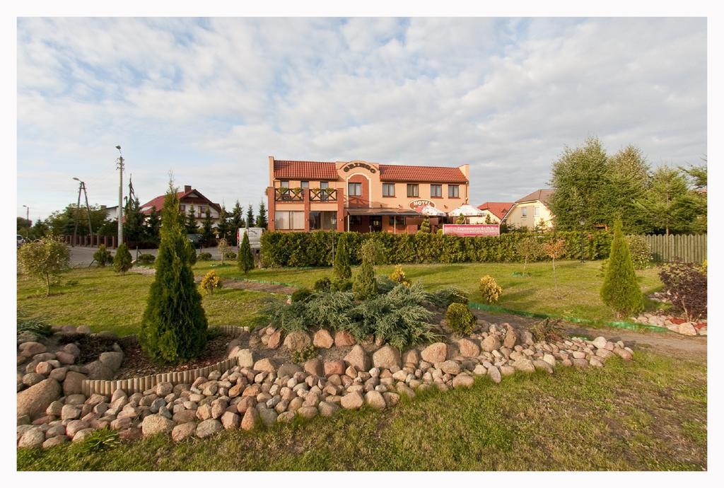 Hotel Gringo Пила Екстериор снимка